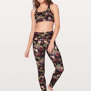 Lululemon Leggings Size 4 Wunder Under Hi-Rise Leggings Flurolace Floral Print